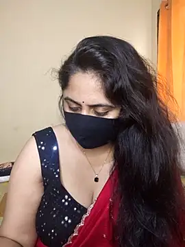 Snapshot of mouni499 chatting on 21, 6, 2026 mouni499 online show from 21, 6, 2026