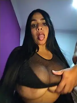 Snapshot of AngelsCouple- chatting on 6, 6, 2026 AngelsCouple- online show from 6, 6, 2026