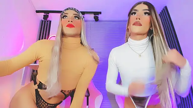 HallieAnnie online show from 22, 11, 2025