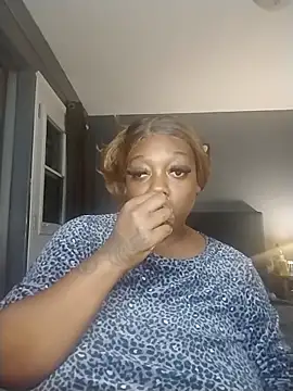 Snapshot of BiancaClarkson chatting on 18, 11, 2025 BiancaClarkson online show from 18, 11, 2025