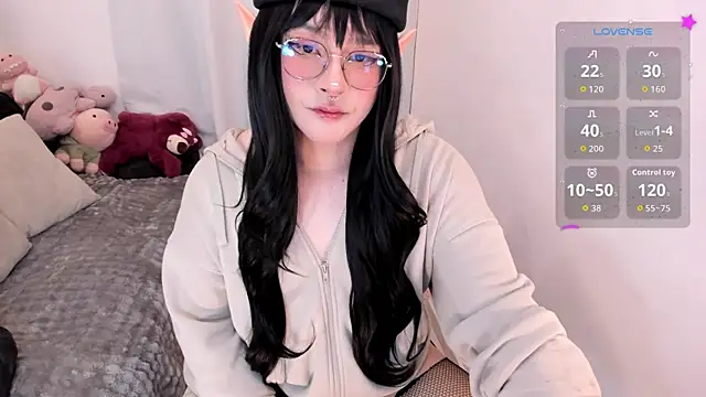 Snapshot of Omorimori chatting on 20, 7, 2026 Omorimori online show from 20, 7, 2026