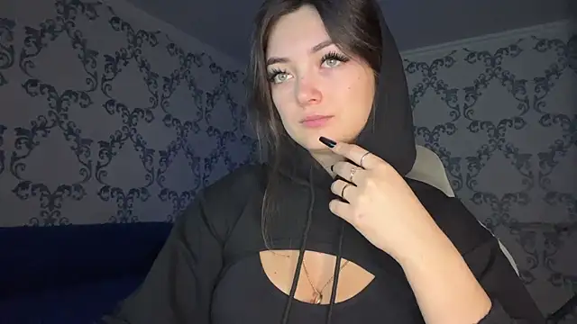 TwotyBright online show from 7, 2, 2026