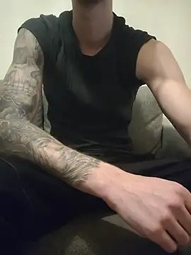 Snapshot of DeepSecret0 chatting on 13, 11, 2025 DeepSecret0 online show from 13, 11, 2025