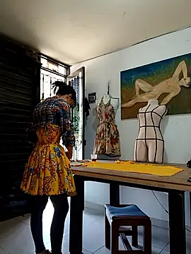 PaulinaLondra2 online show from 7, 11, 2025