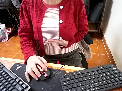 Snapshot of ---Lusi03--- chatting on 11, 2, 2026 ---Lusi03--- online show from 11, 2, 2026