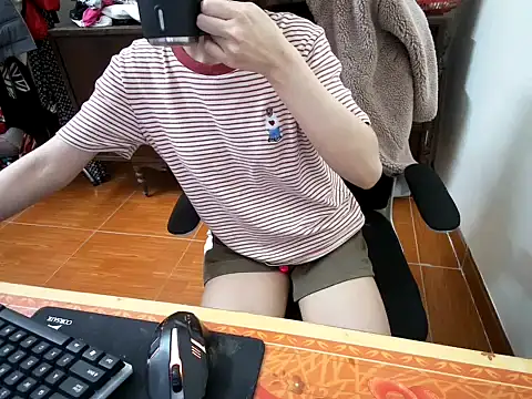 Snapshot of ---Lusi03--- chatting on 16, 2, 2026 ---Lusi03--- online show from 16, 2, 2026