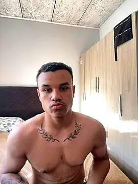 Snapshot of Manufring chatting on 3, 11, 2025 Manufring online show from 3, 11, 2025