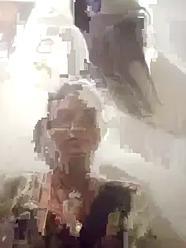 Snapshot of Jooli_cuty chatting on 6, 11, 2025 Jooli cuty online show from 6, 11, 2025