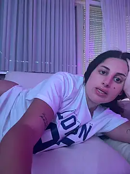 jojoa23 online show from 15, 4, 2026