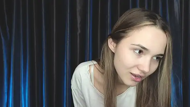 LeenaPuita online show from 5, 1, 2026