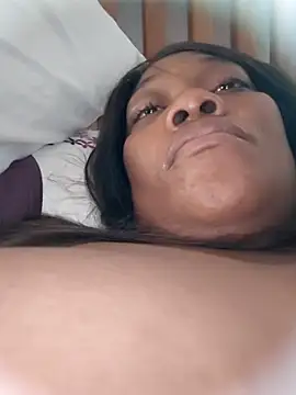 Snapshot of Fiery_QueenTivisay777 chatting on 9, 11, 2025 Fiery QueenTivisay777 online show from 9, 11, 2025