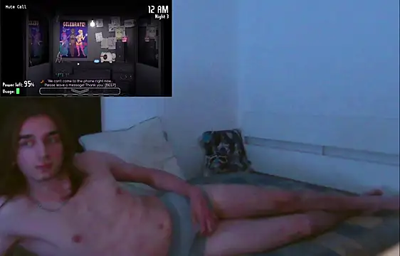 Snapshot of TFThotboy chatting on 13, 11, 2025 TFThotboy online show from 13, 11, 2025