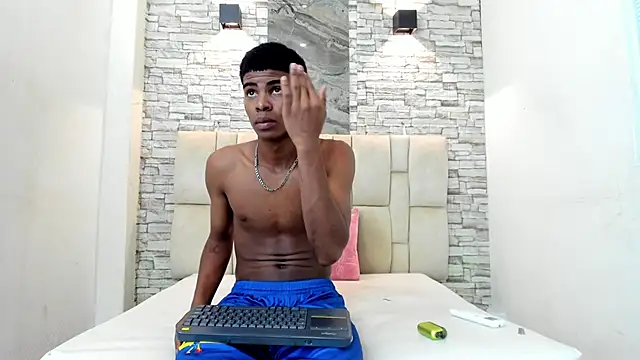 XAVI LEE online show from 15, 12, 2025