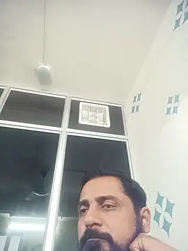 Snapshot of RubyEntity chatting on 18, 11, 2025 RubyEntity online show from 18, 11, 2025