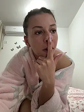 EdaQueen online show from 2, 4, 2026