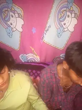 Freakingromance online show from 7, 2, 2026