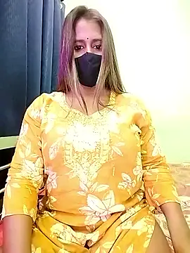 LoveLy-Soneya online show from 13, 3, 2026