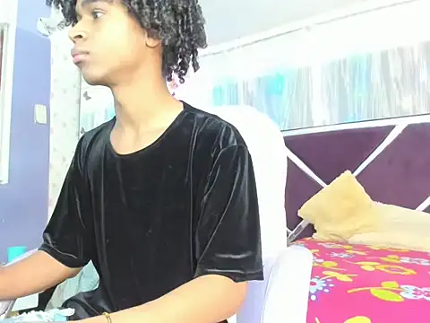 Santy bigcock 01 online show from 13, 1, 2026