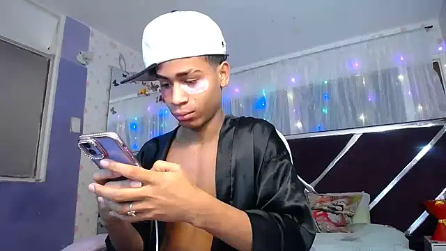 Santy bigcock 01 online show from 13, 6, 2026