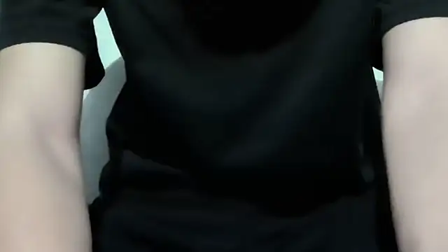 Snapshot of ilim111 chatting on 6, 11, 2025 ilim111 online show from 6, 11, 2025