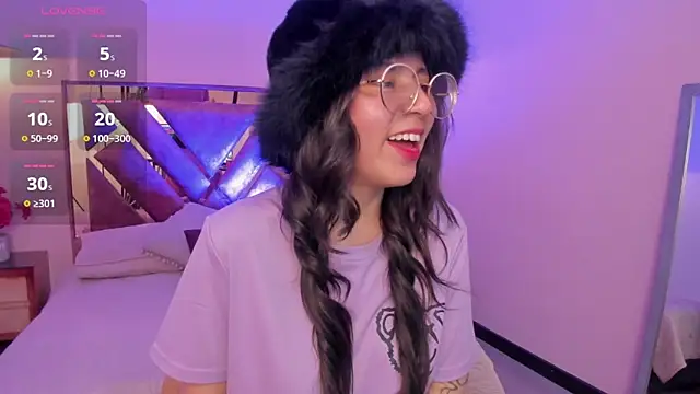 Kittyy patitas suaves online show from 2, 12, 2025