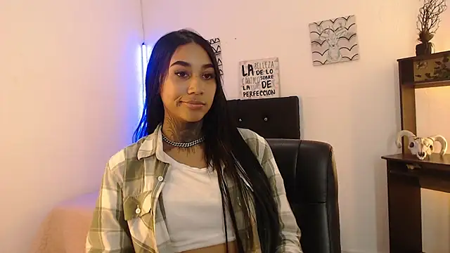 lyam ebony  online show from 11, 2, 2026