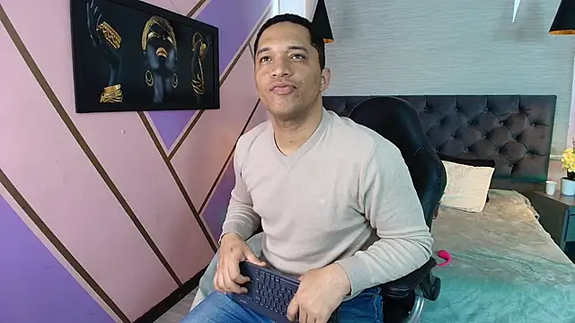 Kai santos  online show from 6, 11, 2025