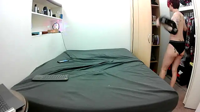 Empress Lilith online show from 11, 4, 2026