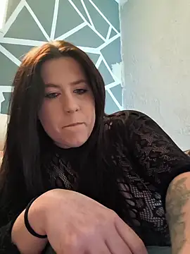 zara night01 online show from 12, 11, 2025