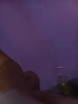 Leona-Pig online show from 16, 12, 2025