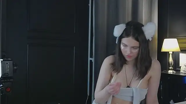 Ruby de Cherry online show from 9, 8, 2026