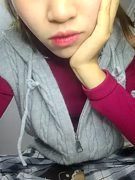 Snapshot of Liner_min chatting on 13, 11, 2025 Liner min online show from 13, 11, 2025