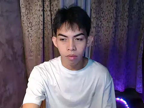 Urhotsilverboy online show from 13, 1, 2026