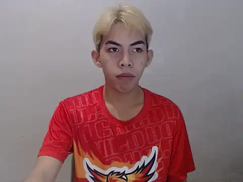 Urhotsilverboy online show from 4, 6, 2026
