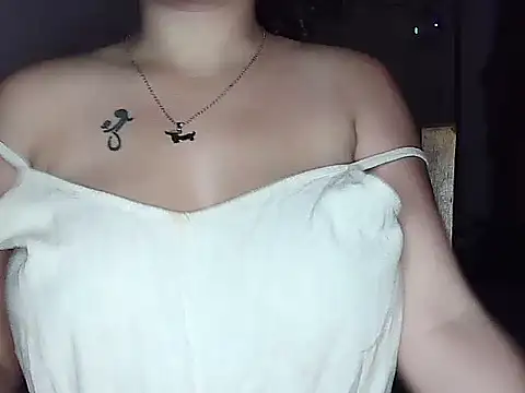 Snapshot of Lolavenezia chatting on 10, 11, 2025 Lolavenezia online show from 10, 11, 2025