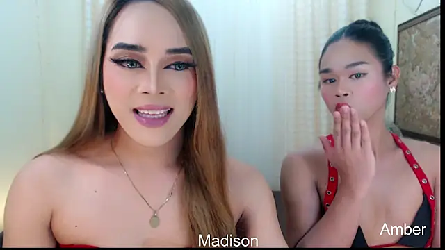 Snapshot of sweet_sophiaxx chatting on 10, 2, 2026 sweet sophiaxx online show from 10, 2, 2026