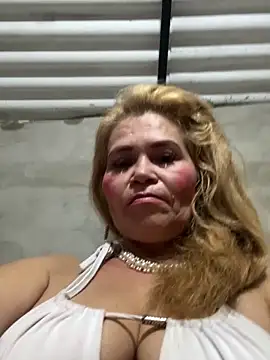 dirty mother3 online show from 17, 12, 2025