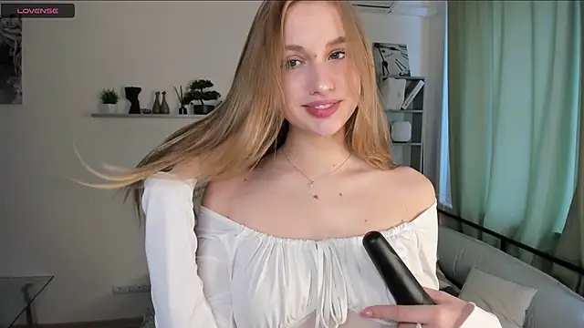 Snapshot of TawnyaVanschaick chatting on 1, 5, 2026 TawnyaVanschaick online show from 1, 5, 2026