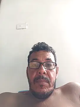 Snapshot of bruno_324278 chatting on 8, 5, 2026 bruno 324278 online show from 8, 5, 2026