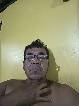 Snapshot of bruno_324278 chatting on 17, 5, 2026 bruno 324278 online show from 17, 5, 2026
