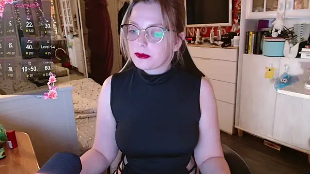 Snapshot of dominyantrix chatting on 15, 11, 2025 dominyantrix online show from 15, 11, 2025