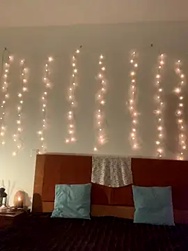 massagistahotbrunette online show from 20, 11, 2025