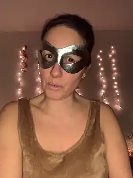 massagistahotbrunette online show from 1, 3, 2026