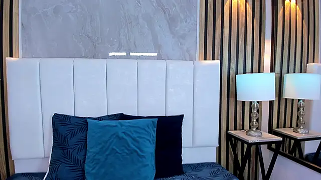 Carlotta de velour online show from 25, 11, 2025