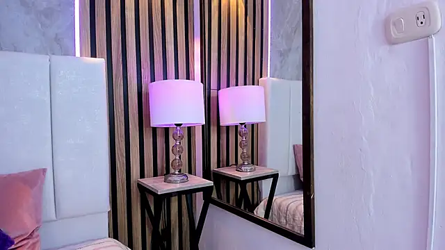 Snapshot of Carlotta_de_velour chatting on 19, 1, 2026 Carlotta de velour online show from 19, 1, 2026