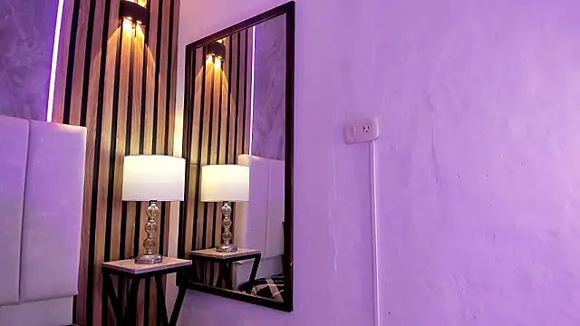 Snapshot of Carlotta_de_velour chatting on 24, 2, 2026 Carlotta de velour online show from 24, 2, 2026