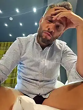 Snapshot of zarrraz chatting on 6, 11, 2025 zarrraz online show from 6, 11, 2025