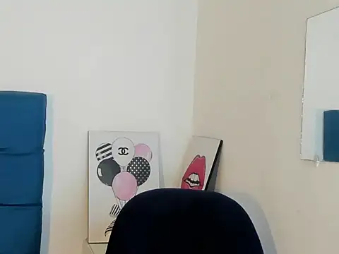 Snapshot of Valentino_Lane chatting on 3, 2, 2026 Valentino Lane online show from 3, 2, 2026