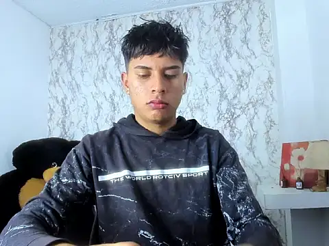 Snapshot of Valentino_Lane chatting on 20, 2, 2026 Valentino Lane online show from 20, 2, 2026