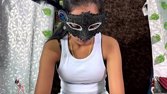 leenaboyxh online show from 7, 1, 2026